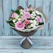 Букет цветов из:  Герберы, Альстромерии и Хризантемы в Волховце 