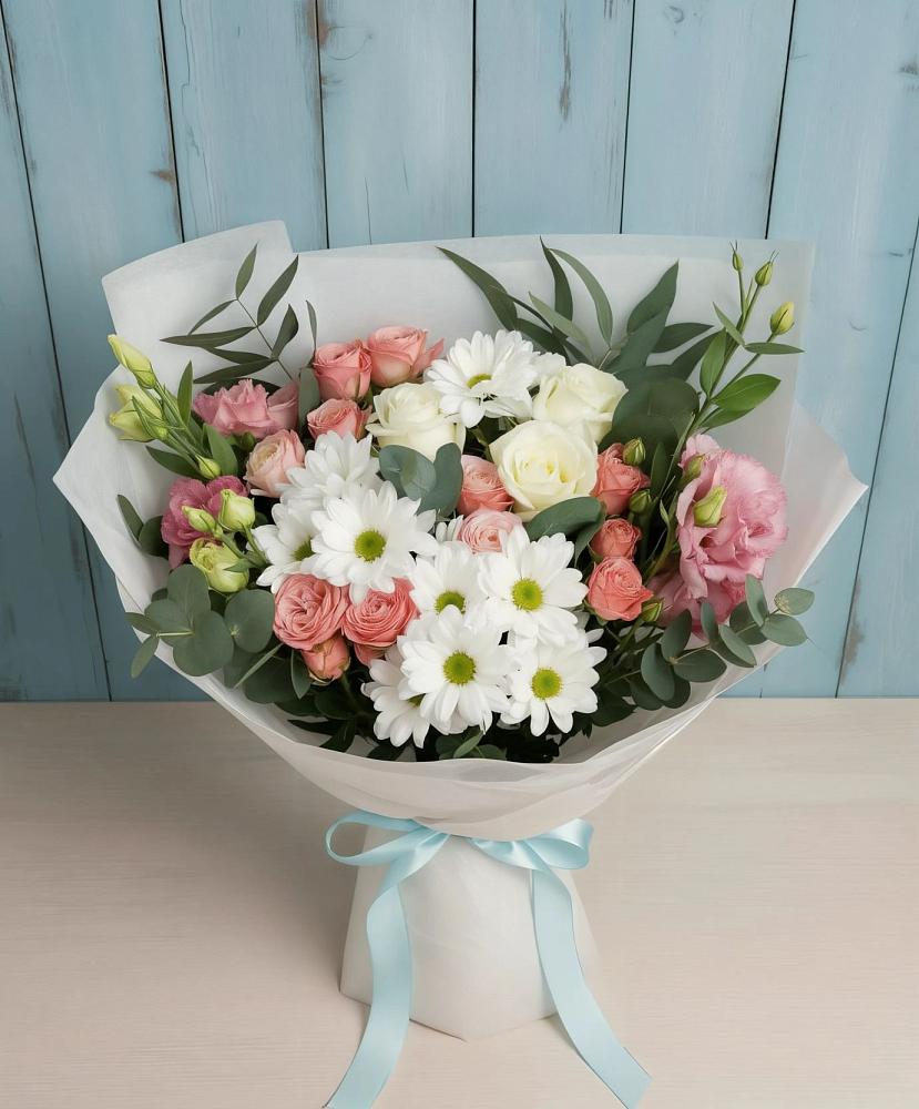 Букет цветов из: Розы, Лизиантусы и Хризантемы в Волховце 