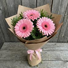 Букет цветов из:  Герберы в Волховце 