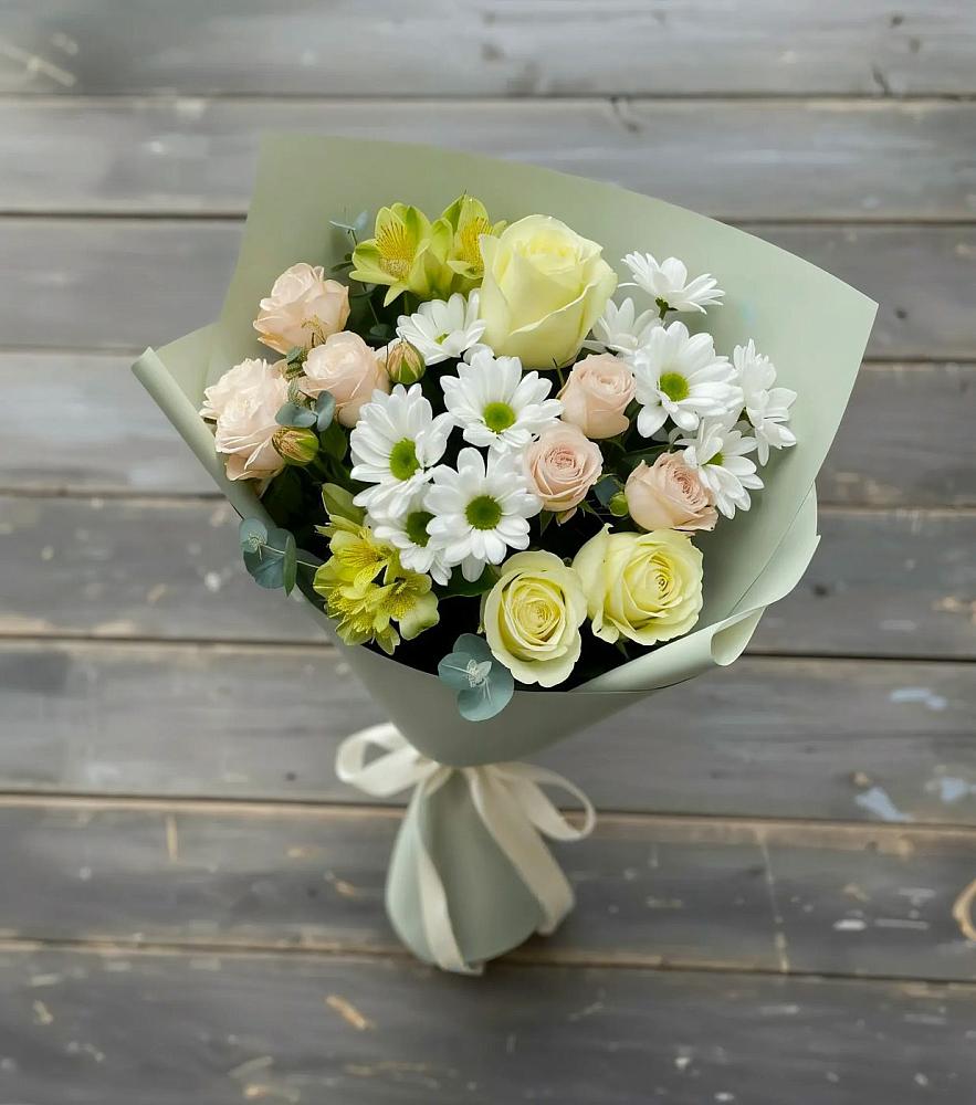 Букет цветов из: Альстромерии, Розы и Хризантемы в Волховце 