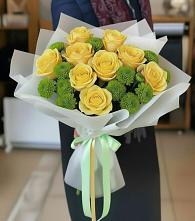 Букет цветов из:  Хризантемы и Розы в Волховце 