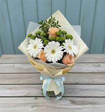 Букет цветов из:  Герберы, Розы и Хризантемы в Волховце 